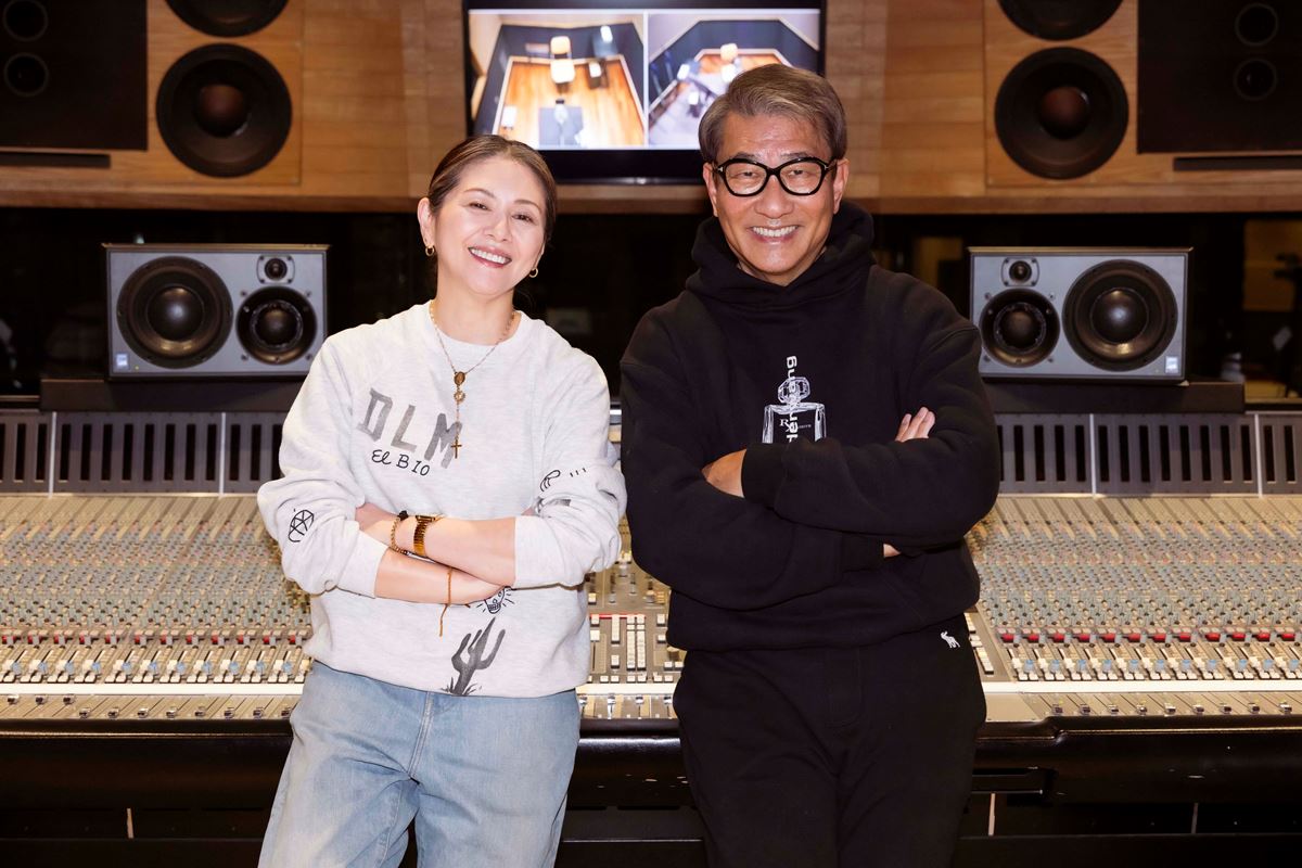 小泉今日子&中井貴一、W主演ドラマエンディング曲「ダンスに
