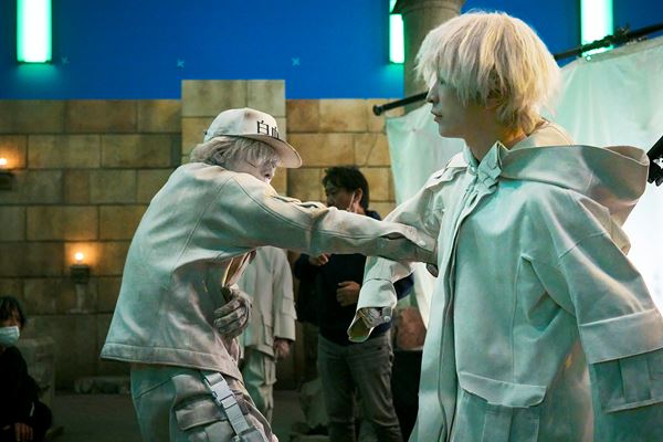 映画【はたらく細胞】酸素ボンベ風ステンレスボトル 株式会社インロック グッズ紹介【公式】 on X: 