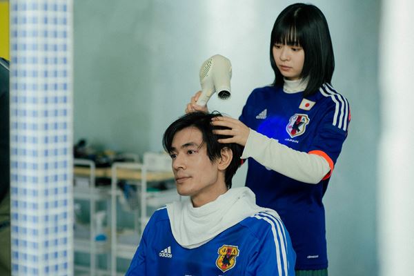 (C)「違う惑星の変な恋人」製作委員会