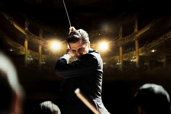 (C)2023 CINE-@ - CINEFRANCE STUDIOS - F COMME FILM - SND - FRANCE 2 CINEMA - ARTEMIS PRODUCTIONS