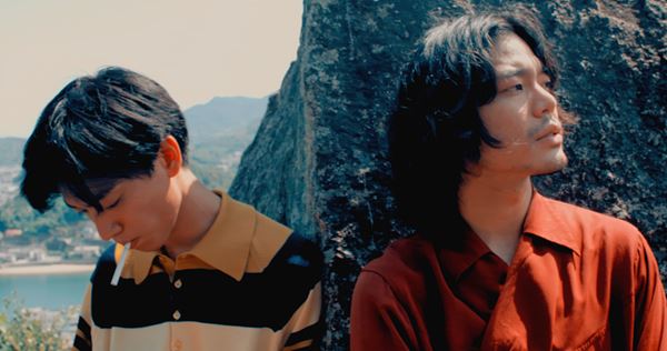 (C)2021『逆光』FILM