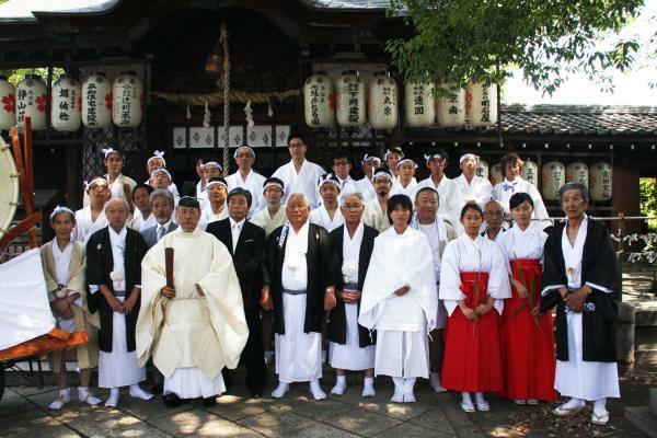 （c）県神社