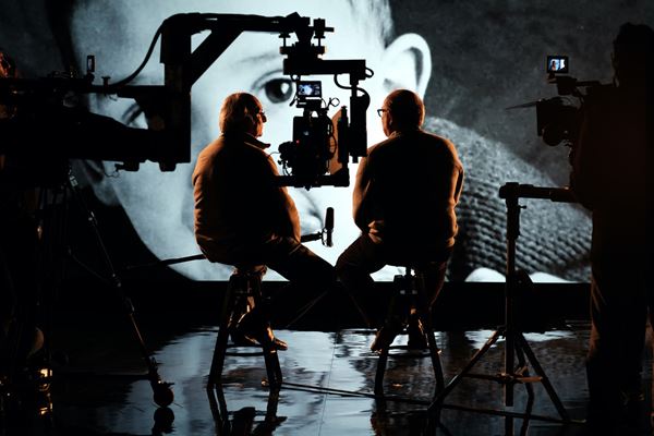 (C) Una produccion Pantalla Partida e Imval Madrid. 2017