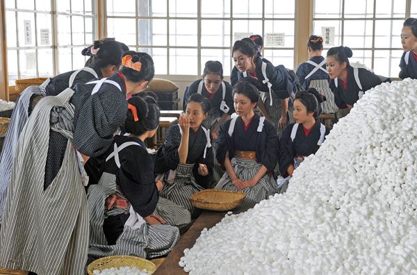 (C)2017 富岡市／富岡製糸場映画製作委員会