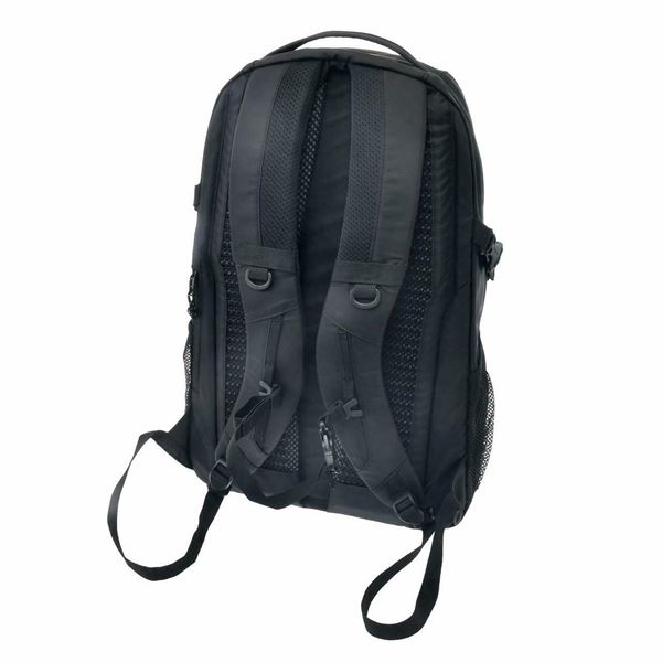 Columbia」ディズニーデザインのバッグが登場！ 機能性重視でバック