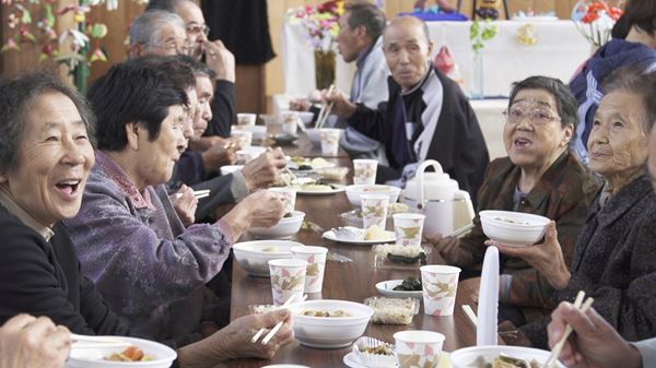 (C)『島にて』製作委員会