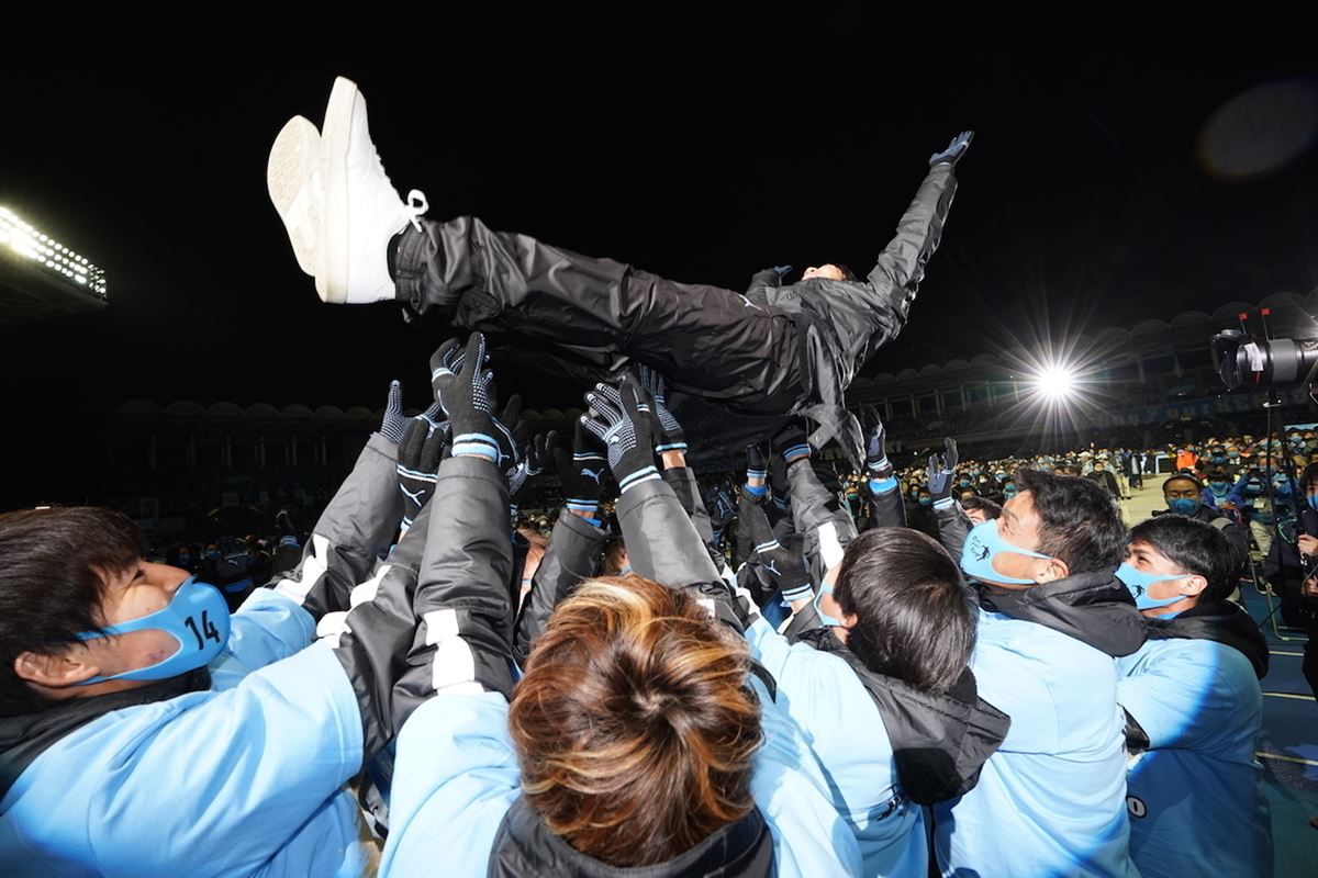 12月21日・等々力陸上競技場で行われた中村憲剛引退セレモニー (C)J.LEAGUE