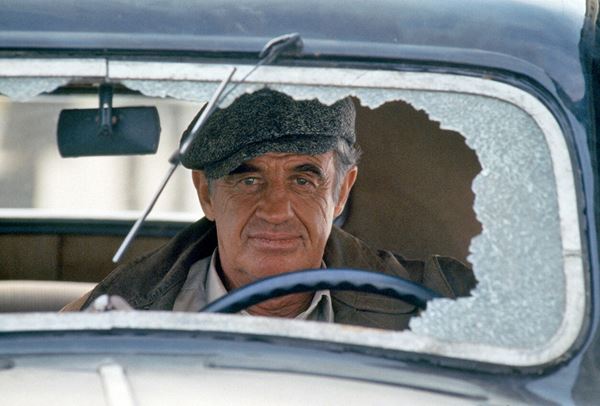 (C)1994 / LES FILMS 13 - TF1 FILMS Production. All Rights Reserved