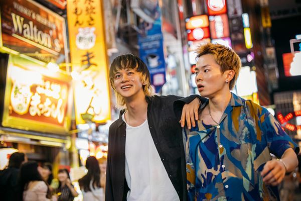 (C)2025映画「愚か者の身分」製作委員会