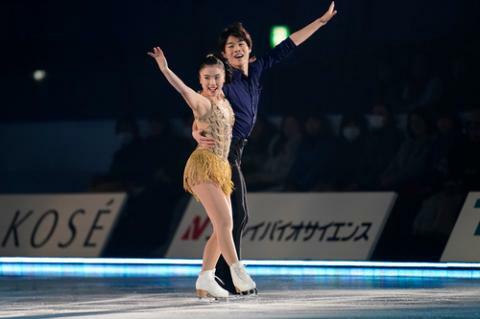 吉田唄菜＆西山真瑚　(c) Dreams on Ice