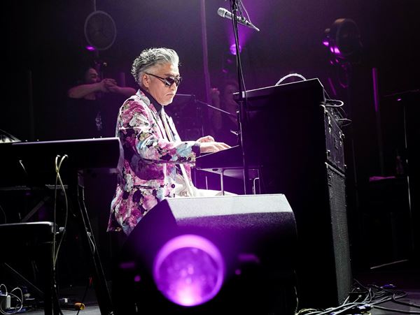 /shared/materials/10d0a944-7caa-4e8d-9a8e-d4eaa69d2ce0/thumbnail