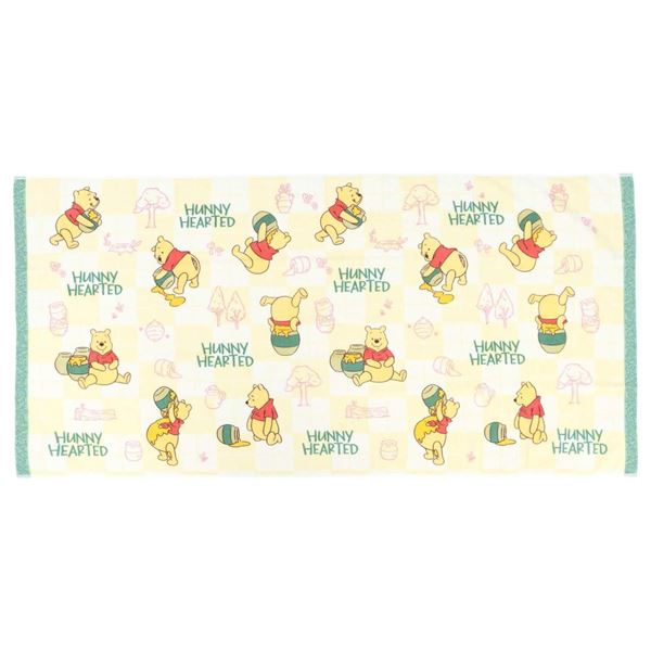 ディズニー】お土産に最高な3枚セットも！「プーさんタオル」が実用的