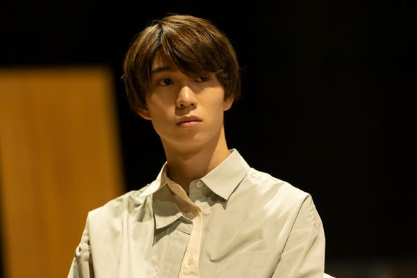 (C)『元メンに呼び出されたら、そこは異次元空間だった』製作委員会