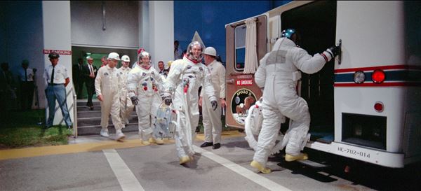 (C)2019, MOON COLLECTORS, LLC. ALL RIGHTS RESERVED