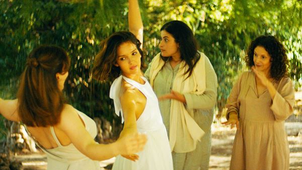 (C)THE INK CONNECTION - HIGH SEA - CIRTA FILMS - SCOPE PICTURES FRANCE 2 CINEMA - LES PRODUCTIONS DU CH'TIHI - SAME PLAYER, SOLAR ENTERTAINMENT