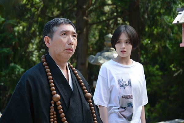 (C)2023「リゾートバイト」製作委員会