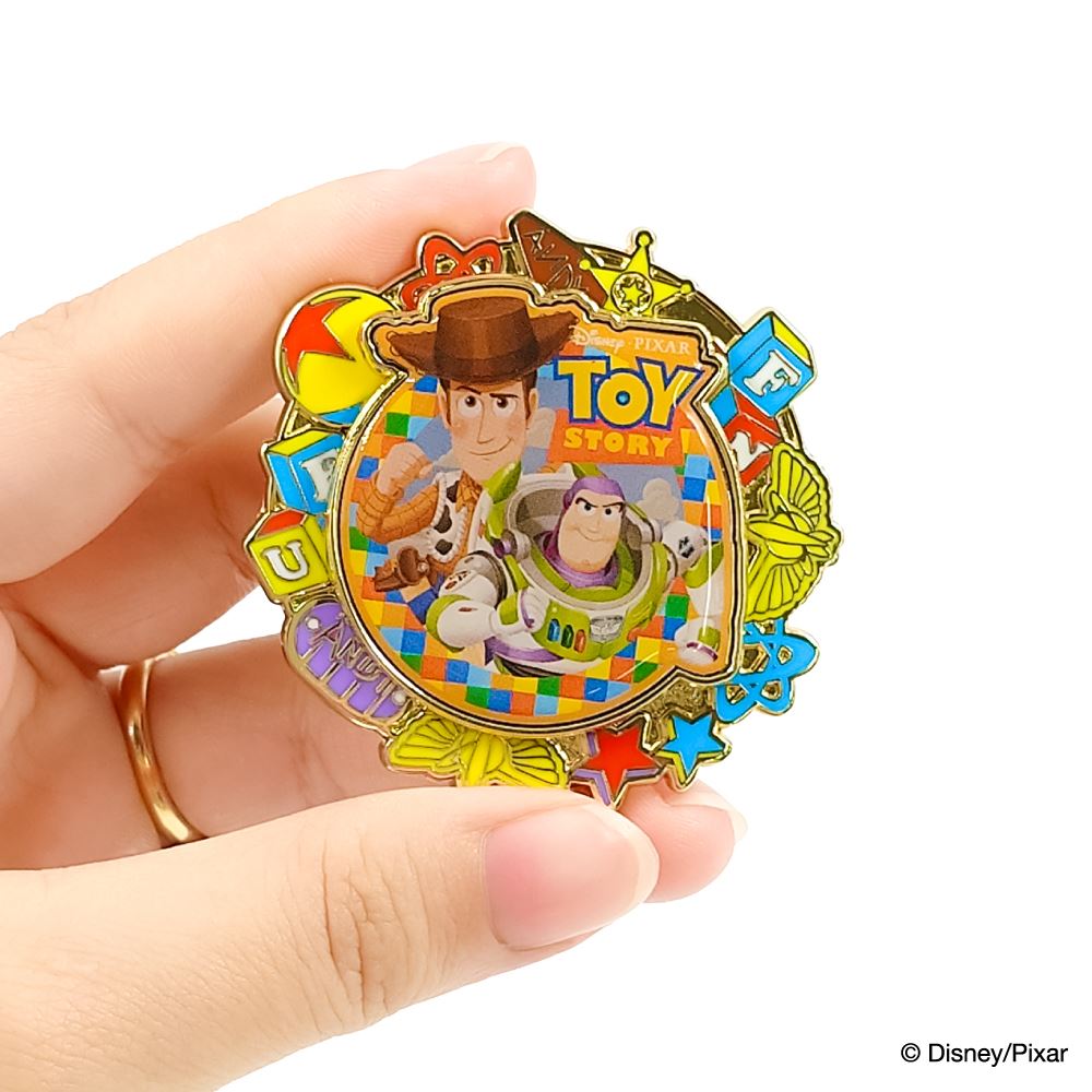 ディズニー】気になるギミックが満載！ディズニー大ピンバッジ第9弾の