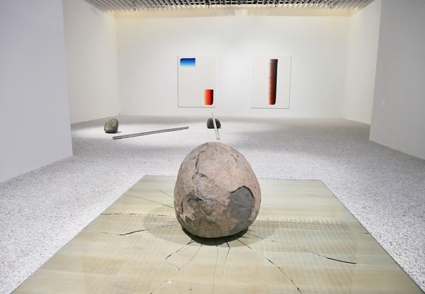 草間彌生、村上隆、奈良美智ら現代美術のスター6名が集結！ 『STARS展