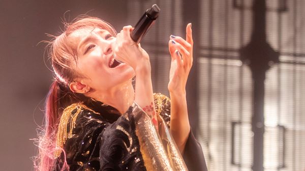 ミュージック LiSA LiVE isSmileAlwaysLiVEBEST2011-2022 Amazon.co.jp: LiVE is Smile Always〜LiVE BEST 2011-2022