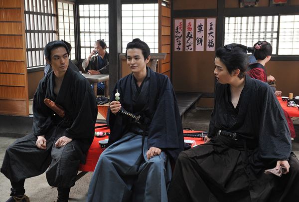 (C)2015 杉浦日向子・ＭＳ．ＨＳ／「合葬」製作委員会