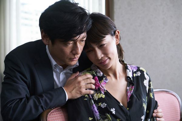 (C)三浦しをん／集英社・(C)2017「光」製作委員会