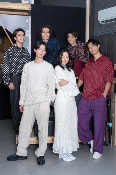 新たな『ロミオとジュリエット』像を 高杉真宙、藤野涼子らキャスト6人