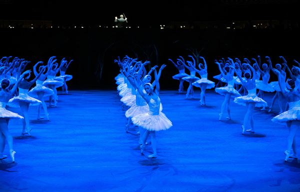 (C) English National Ballet 2024／(C)Laurent Liotardo