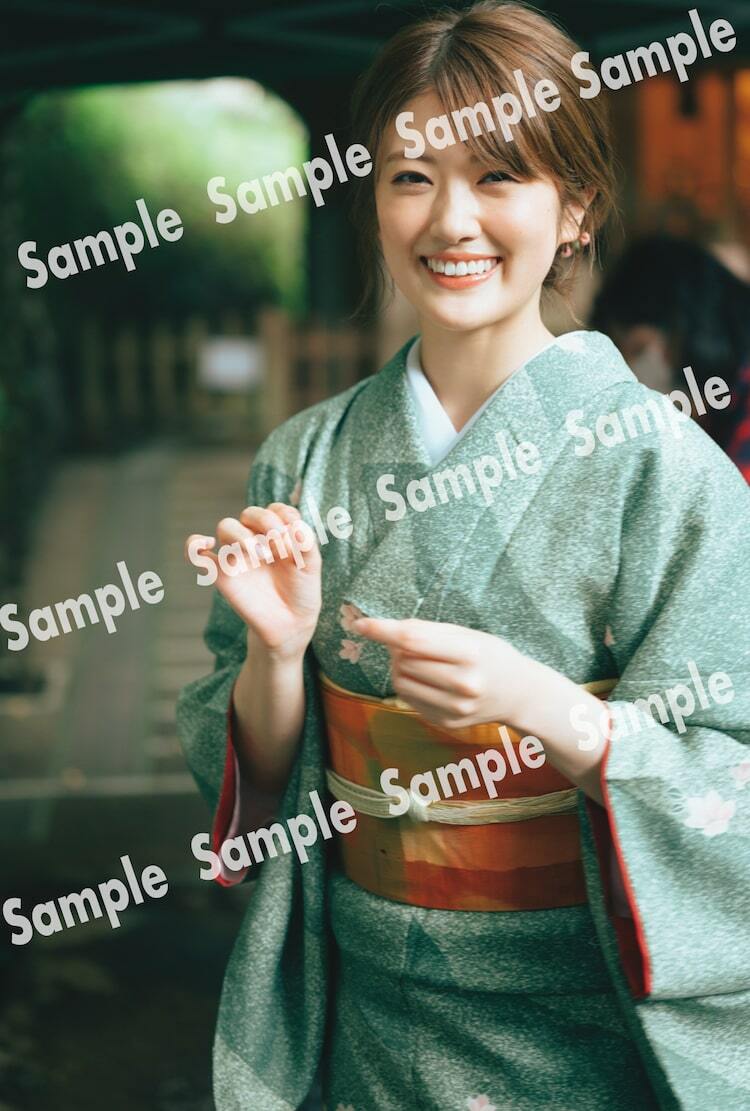 乃木坂46 個別B2ポスター しあわせの保護色 樋口日奈 希少 乃木坂46 個別B2ポスター しあわせの保護色 樋口日奈 希少