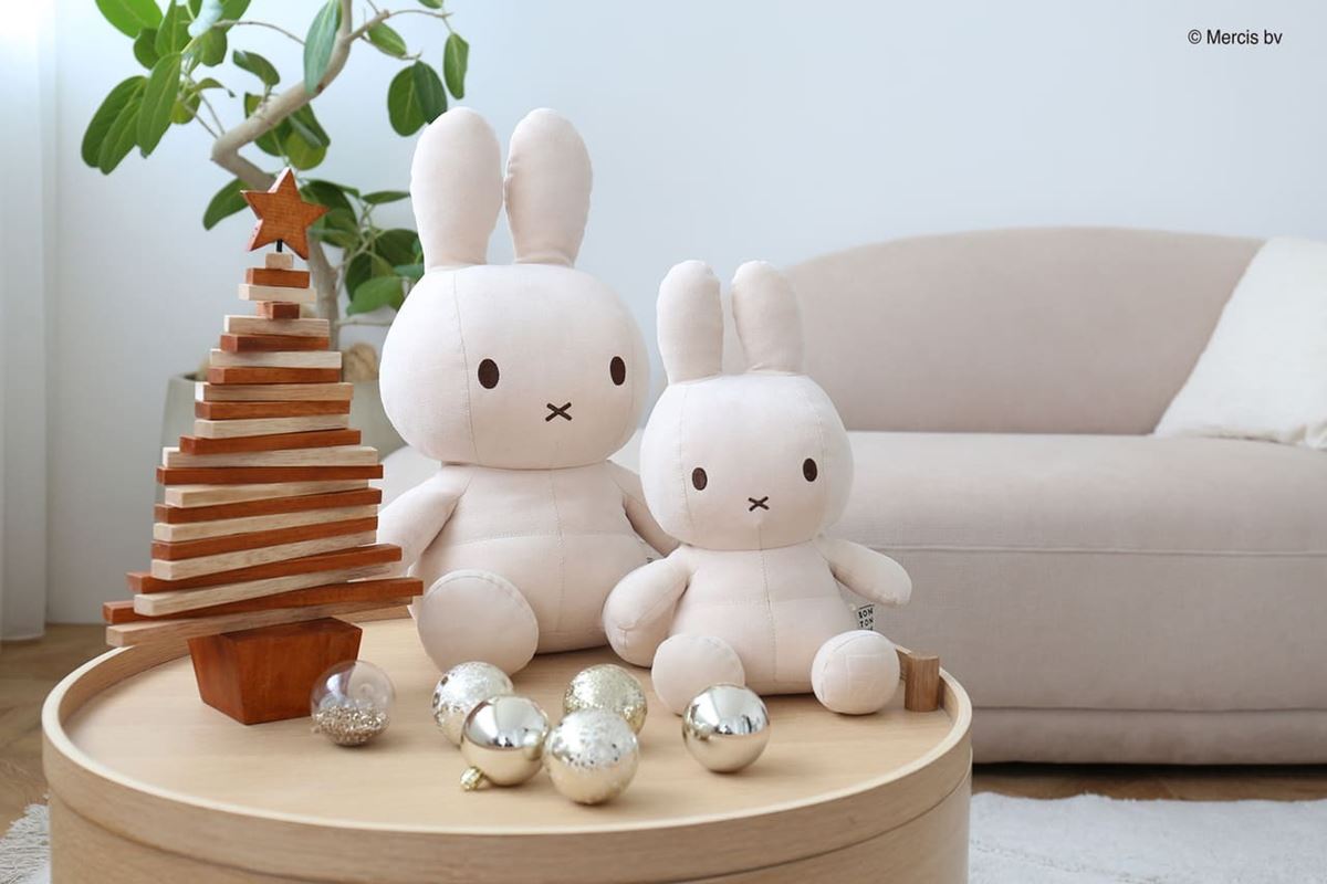 ミッフィー】70周年記念ぬいぐるみ・チャームなどの新作3種の