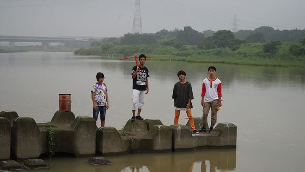 (C)2020「許された子どもたち」製作委員会