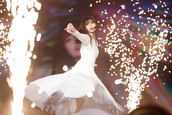 乃木坂46・齋藤飛鳥がドラムを生演奏 卒業コンサート初日