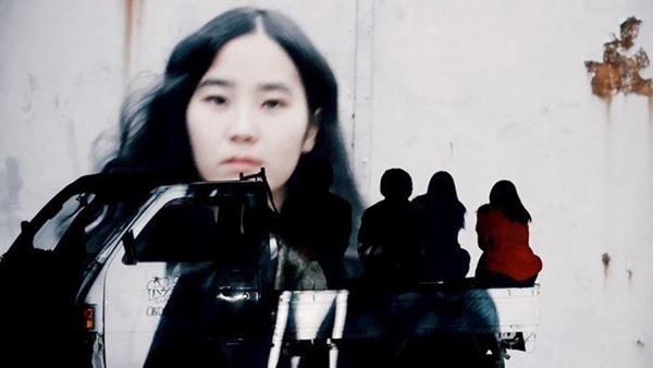 (C)2020 映像制作 離