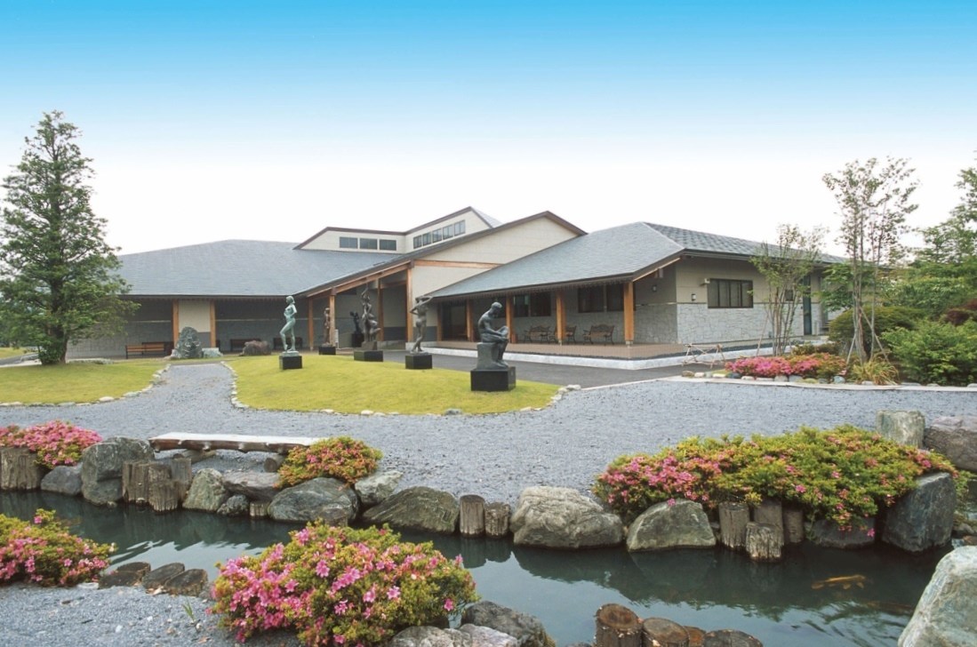 【閉館】サトエ記念21世紀美術館