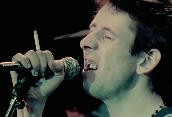 (C)The Gift Film Limited 2020　(C)ANDREW CATLIN