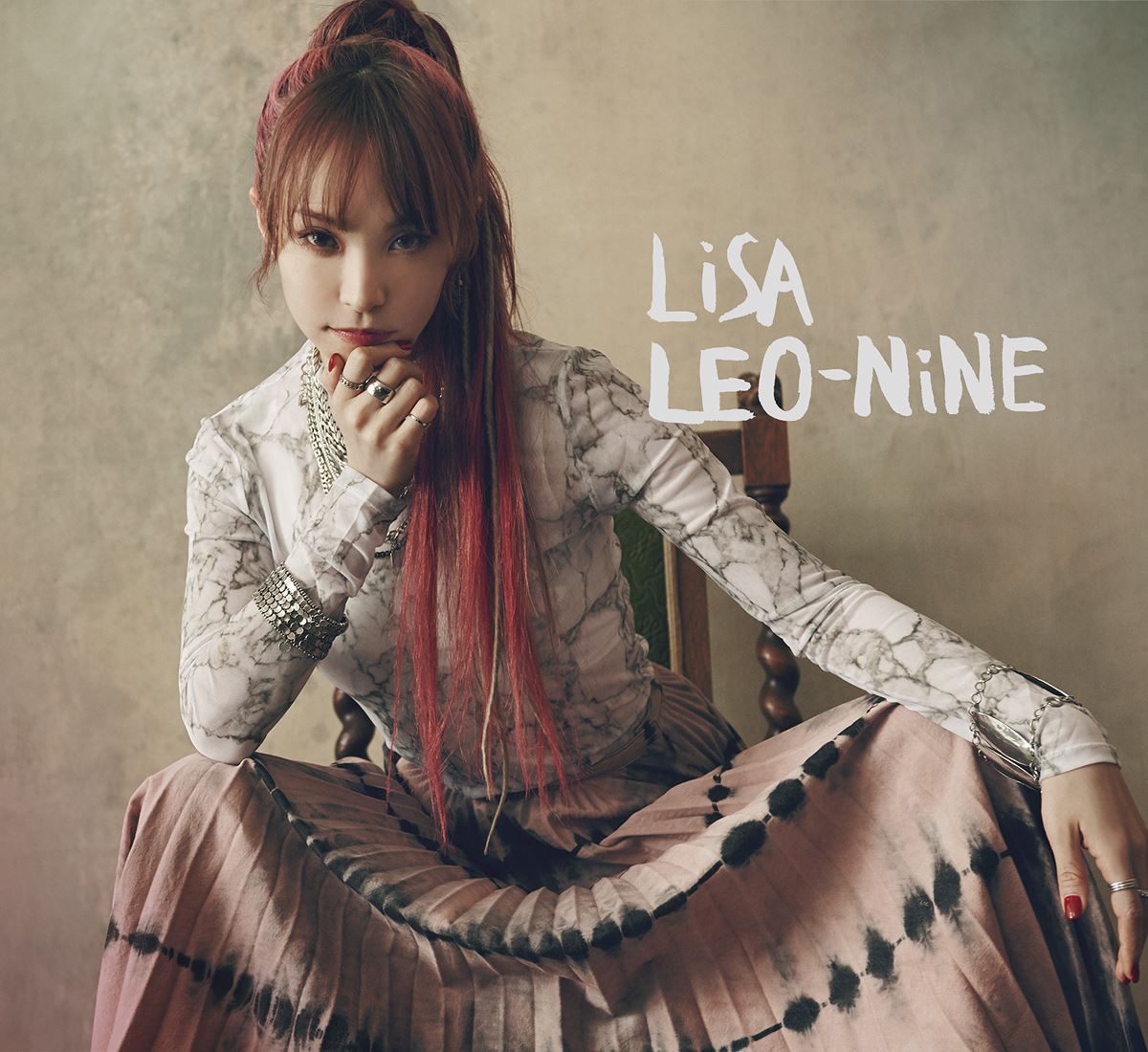 LiSA 5thアルバム『LEO-NiNE』初回生産限定盤B