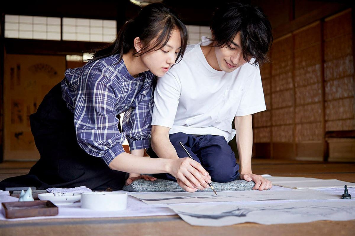 (C)砥上裕將/講談社 (C)2022 映画「線は、僕を描く」製作委員会