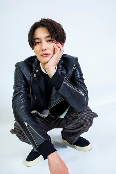 岡田将生、32歳の本心「まだまだ足りない。欲深くありたいです