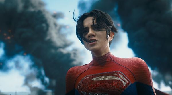 DC映画最新作『ザ・フラッシュ』キャラクター特別映像スーパー