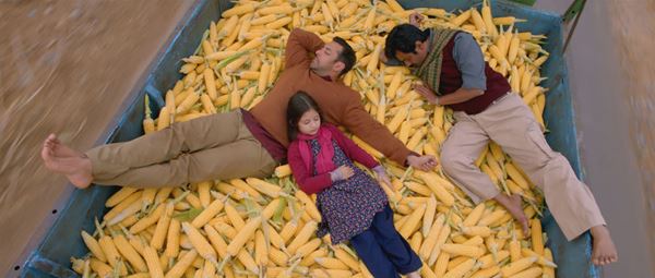 (C)Eros international all rights reserved. (C)SKF all rights reserved.