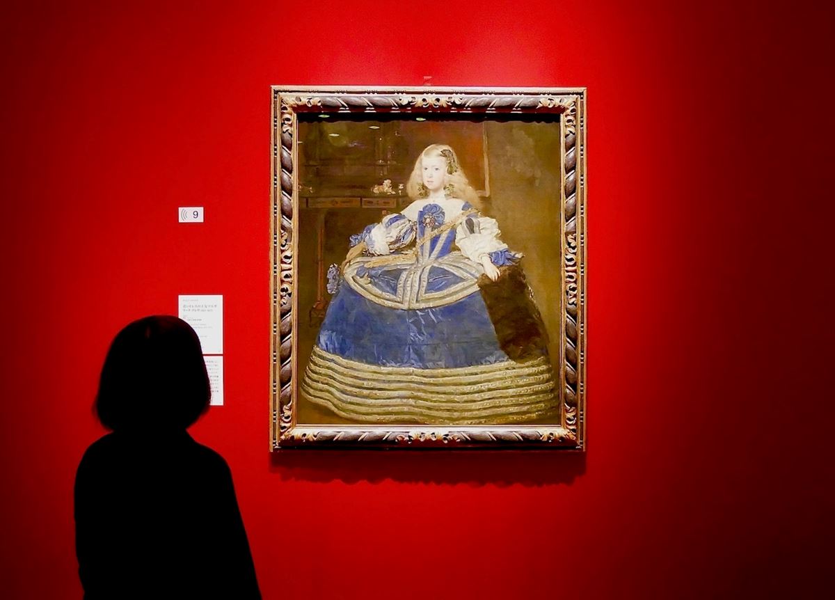 ディエゴ・ベラスケス《青いドレスの王女マルガリータ・テレサ（1651-1673）》 1659年 　ウィーン美術史美術館、絵画館