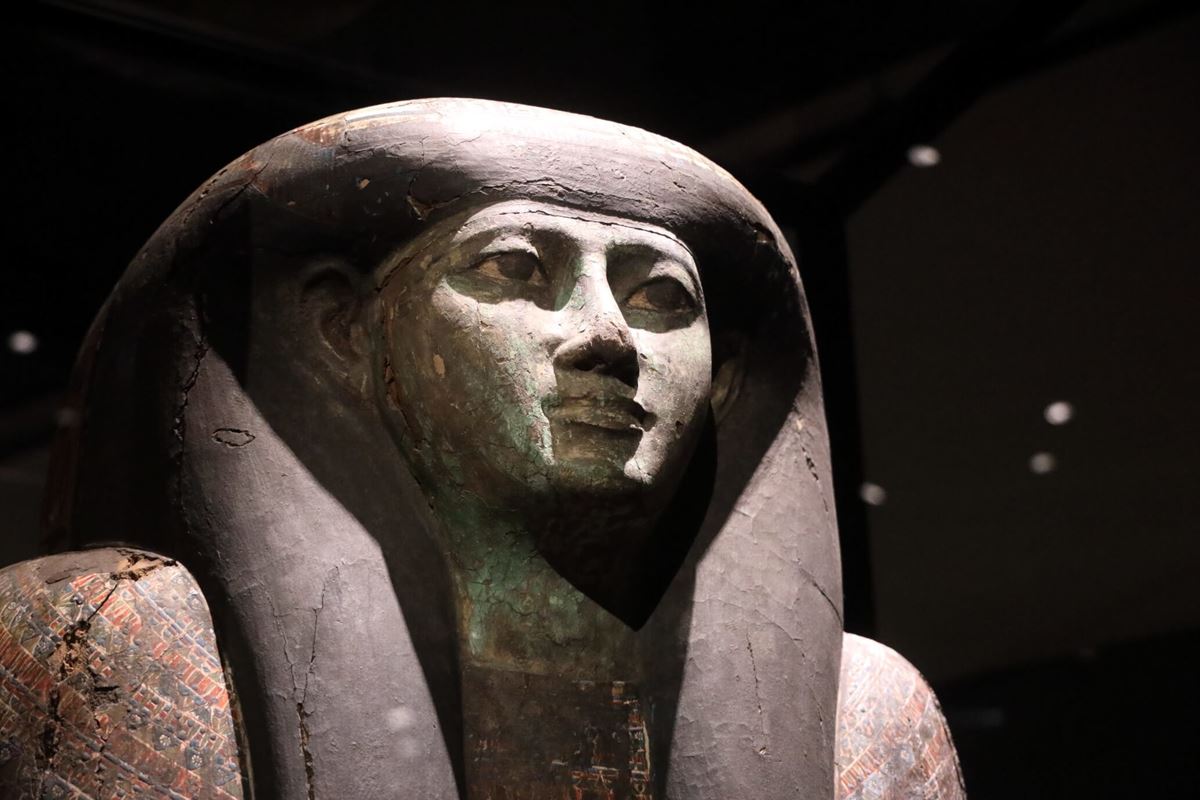 《タイレトカプという名の女性の人型棺・外棺》前746〜前525頃