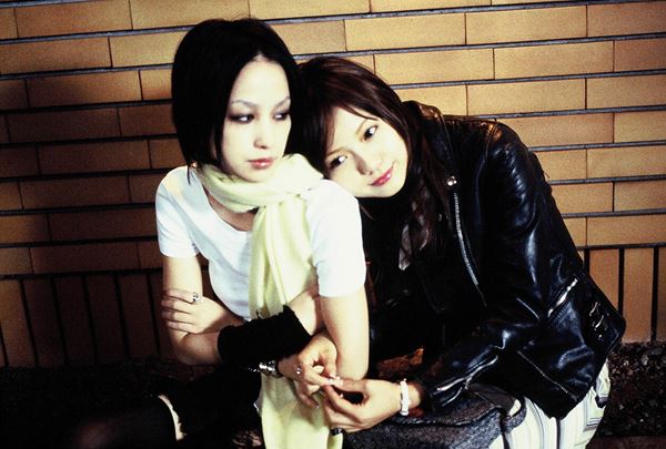 (C)2005「NANA」製作委員会