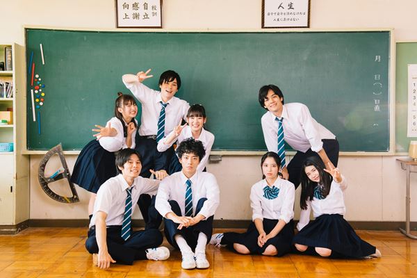 (C)「Bittersand」製作委員会