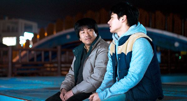 (C)2017 CJ CGV Co., Ltd., JIN PICTURES, MIIN PICTURES All Rights Reserved