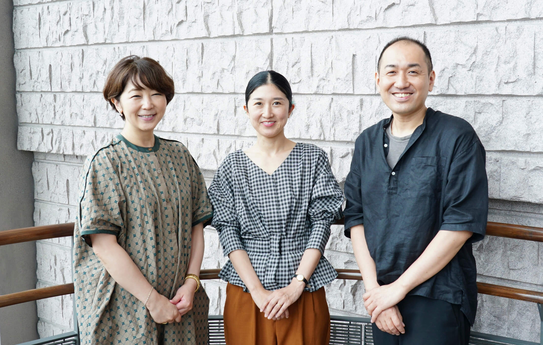 左から中井美穂、榎本マリコさん、上村聡史さん
