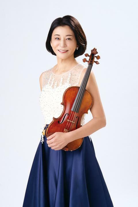 高嶋ちさ子