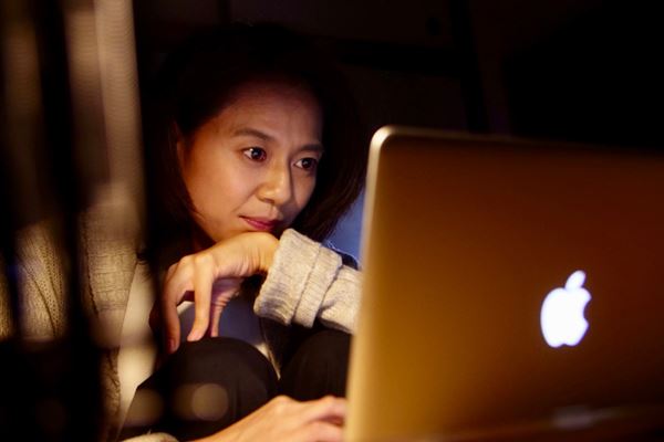 (C)「ミセス・ノイズィ」製作委員会