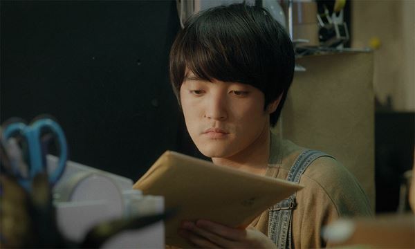 (C)Double＿RED 2021 HACHI NEKOME FILM