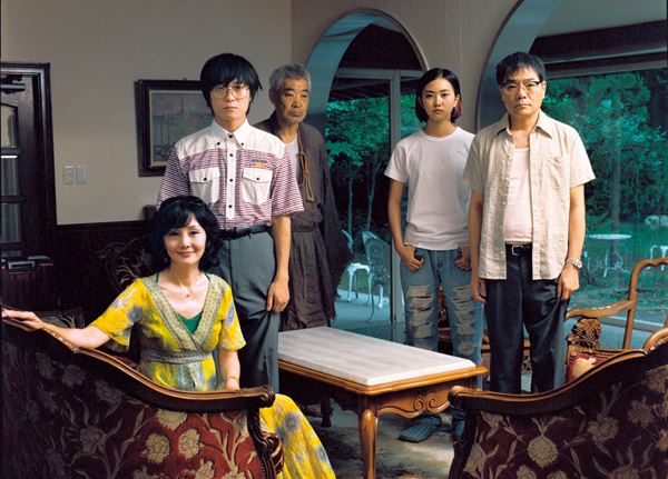 (C)2020 Continental Circus Pictures