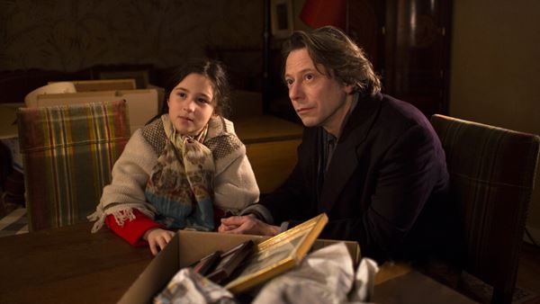 (C)2017 F Comme Film / Gaumont / France 2 Cinema